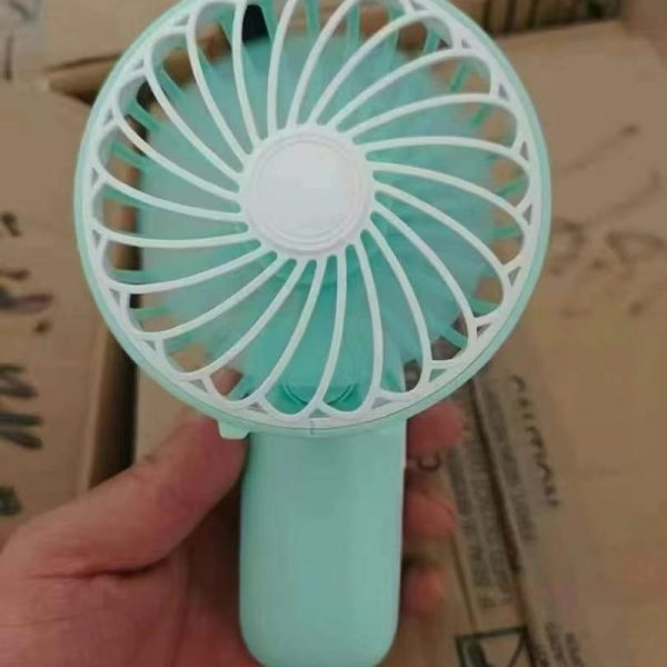 Foldable mini fan