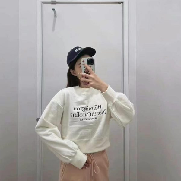Japanese-style women's sweatshirt