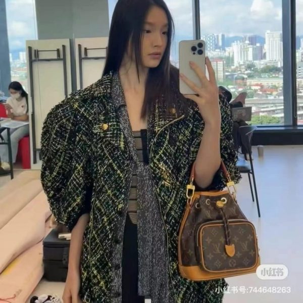 LV Noe Cargo Bucket Bag