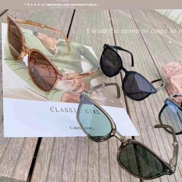 GENIE MONSTER Sunglasses