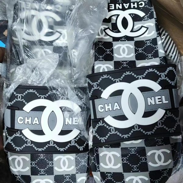 Streetwear Slides for Men and Women