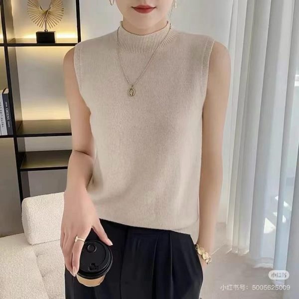 Aiyifu Classic Base Layer Knit Top