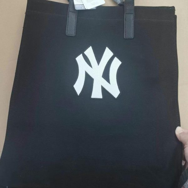 MLB Tote Bags