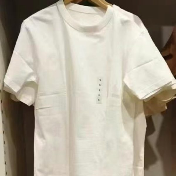 UNIQLO Short-Sleeve T-Shirt
