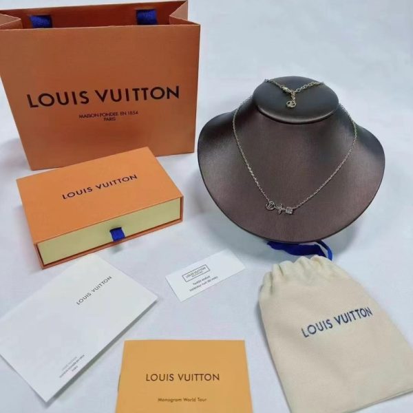 LV Series Necklace