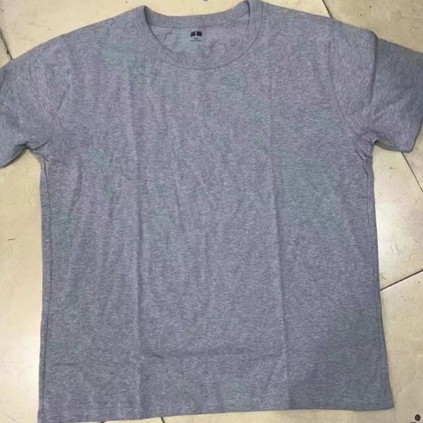UNIQLO De-branded T-Shirts