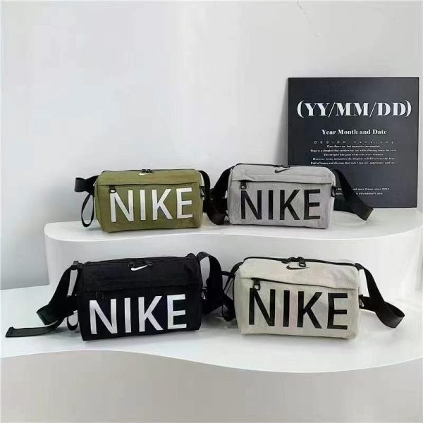Nike single-shoulder crossbody bag