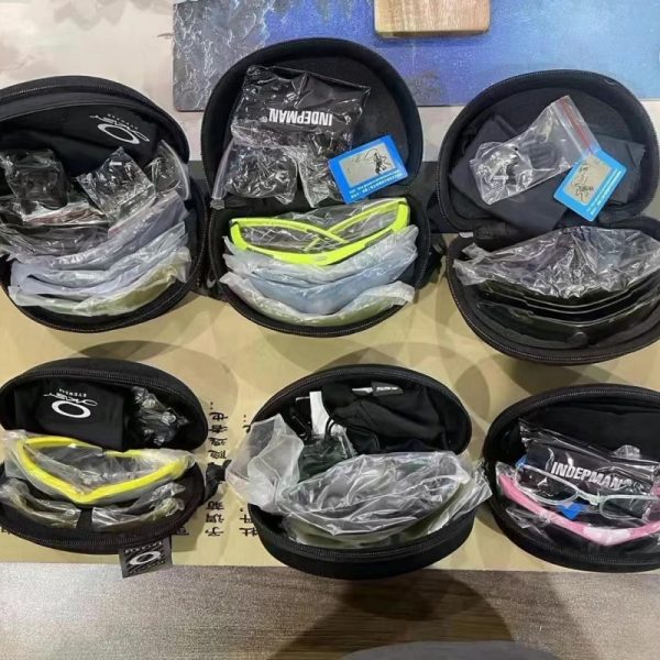 Cycling Glasses Set, Boxed