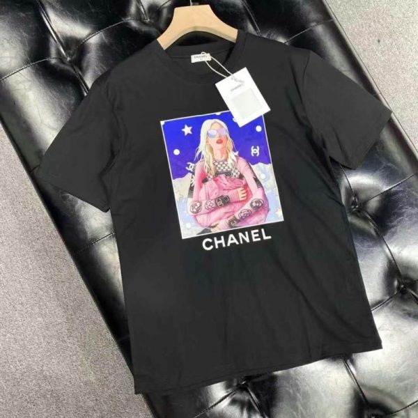 Chanel Short Sleeve T-shirt