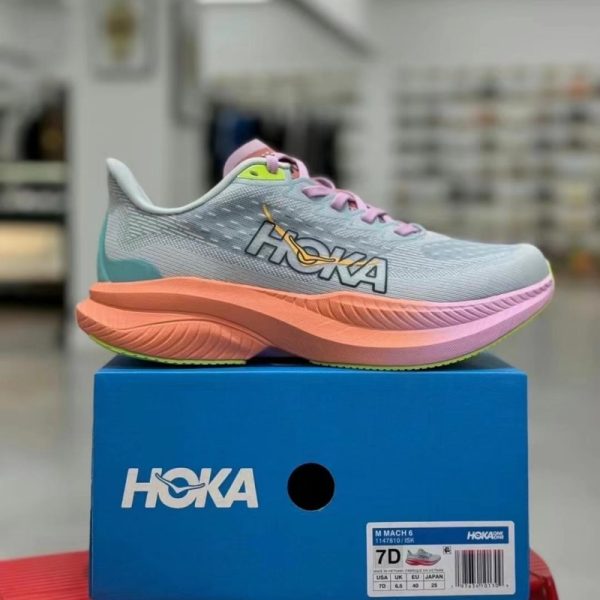 HOKA Challenger 7 Running Shoes