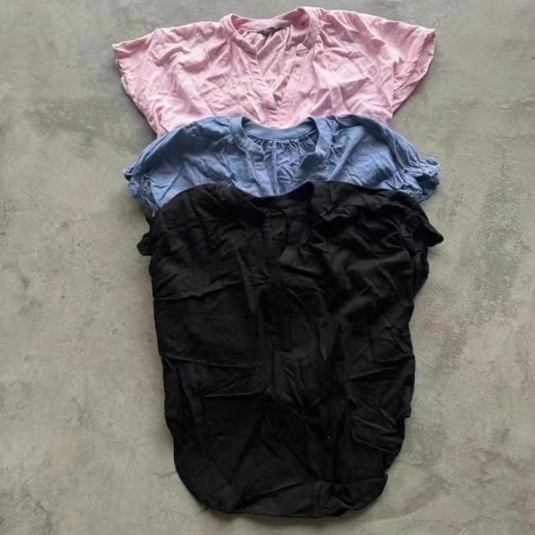 Women’s Tops