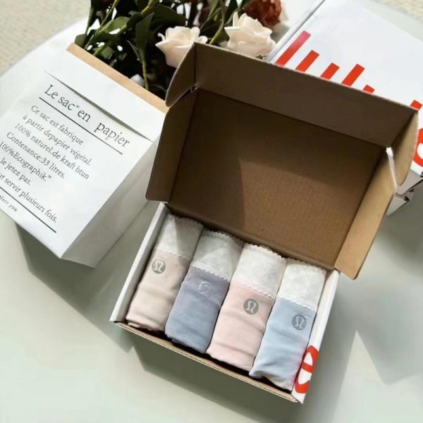 Lululemon Boxed Underwear